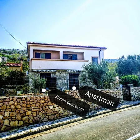 Josip Apartman Vinjerac